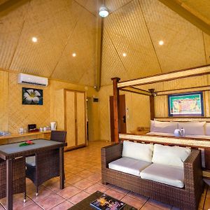 Honeymoon Spa Suite